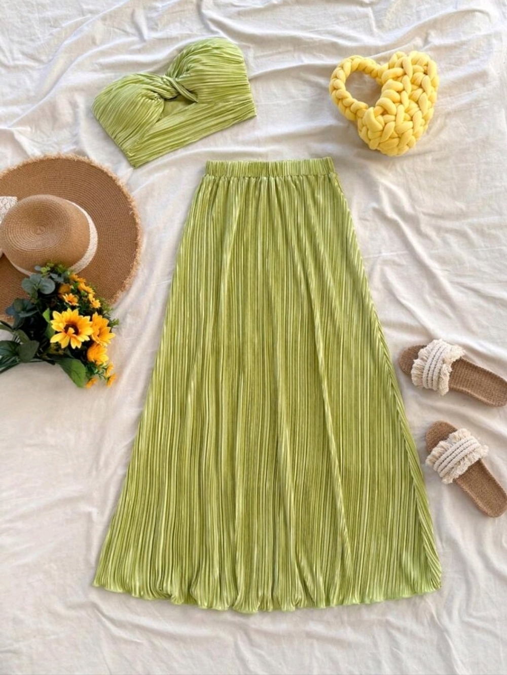 Green Pleated Two-Piece Set | Strapless Top + Maxi Skirt | Vacation / Size M